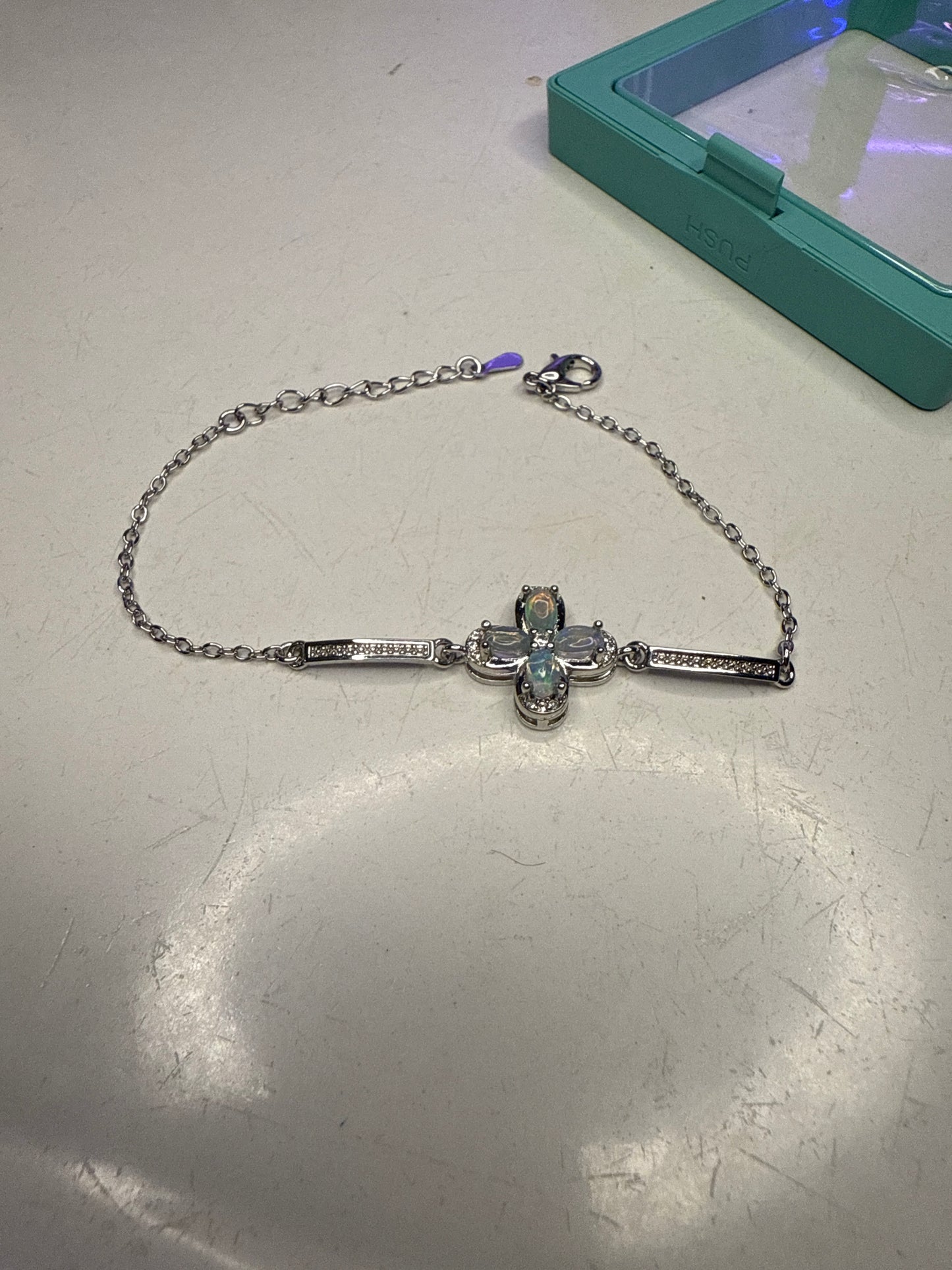 Opal clover bracelet small